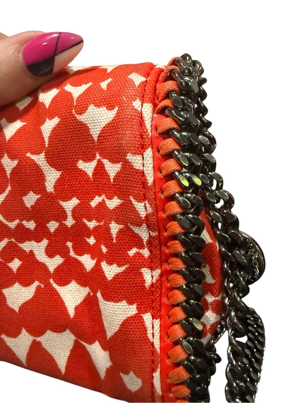 Stella McCartney Falabella Heart Print Canvas Chain Crossbody Clutch Bag - Picture 6 of 13